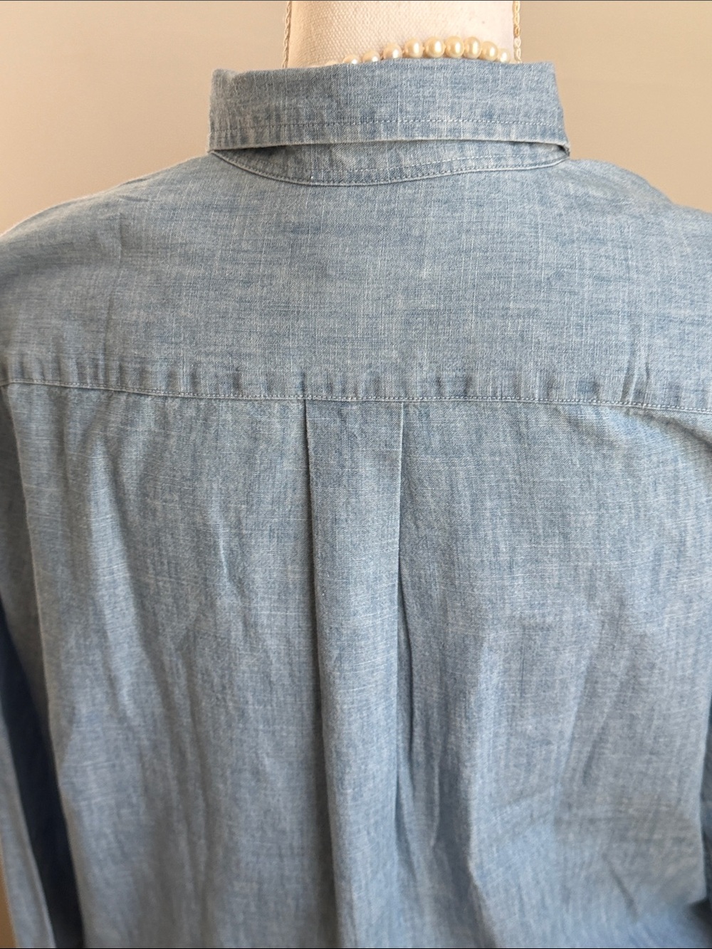 Polo by Ralph Lauren Chambray Button-Down Shirt in Light Blue unisex. - Picture 5 of 9